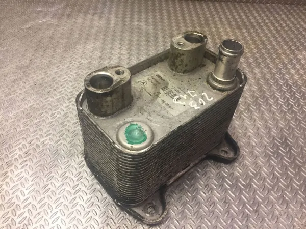 Refroidisseur d'huile OEM 6111880501 Mercedes C W203 E W210 image 2
