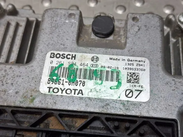 ECU Motor Toyota OEM 89661-0H070 para Aygo I image 4