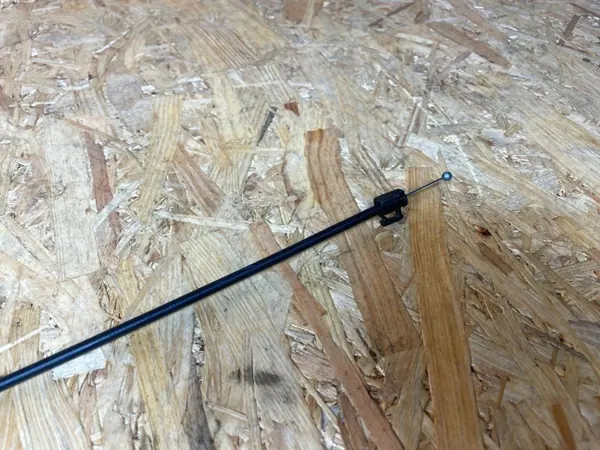 Volvo XC60 II Motorhuvelåskabel OEM 31688727 image 7