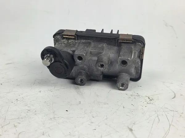 Actuateur Turbo BMW OEM 6NW010430-04 Occasion image 2