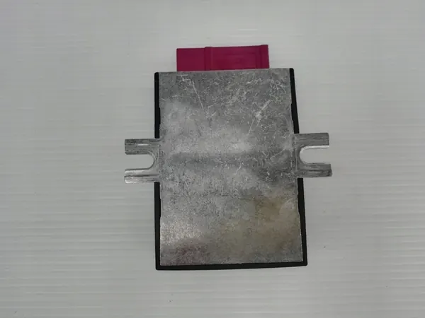 BMW F01 F02 F10 brandstofpompmodule 7240389 image 2