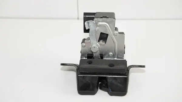 Fecho de porta-malas OEM 360189773 para Hyundai IX20 2010-2015 image 8