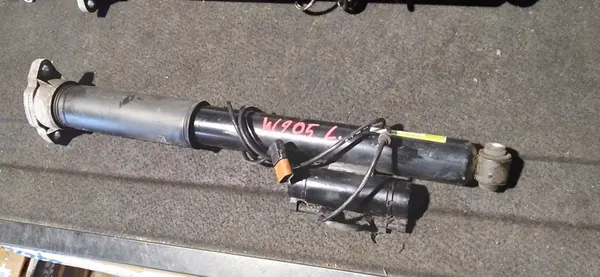 Ammortizzatore posteriore MERCEDES W205 C43 AMG A2053207403 P A2053207503 image 2