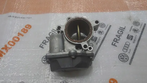 Corpo de borboleta VW Golf 1.6 TDI 2.0 TDI A2C53329083 image 2