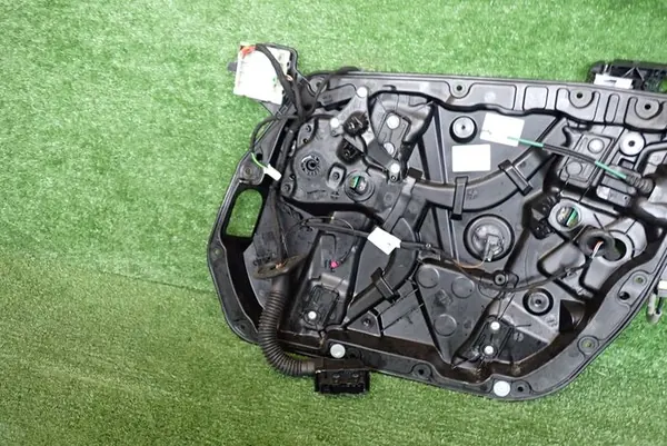 Régulateur de vitre OEM A2537230214 pour Mercedes GLC image 3