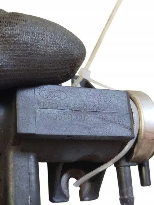 Gebrauchtes Peugeot OE Magnetventil OEM 4M5Q9E882AA image 4