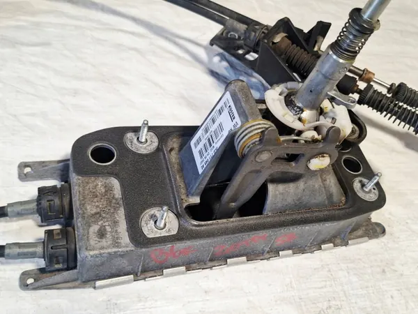 Levier de sélection OEM 3C0711049AE pour VW Passat B6 image 4