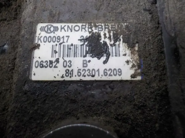Válvula EBS remolque MAN OEM 81523016209 - Usado image 7