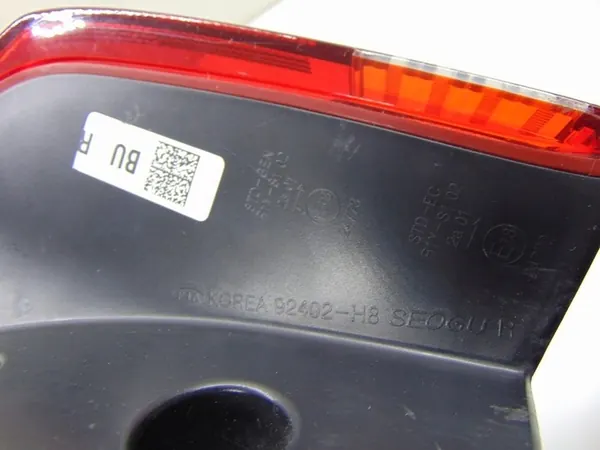 Lámpara Trasera Derecha Kia Rio IV HB 2017- 92402-H8 image 8