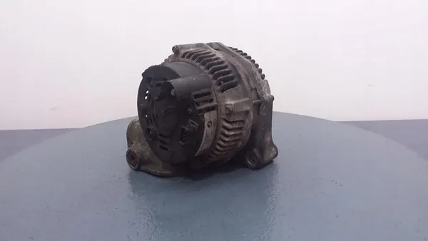 BMW E39 2.0D Vaihtovirtageneraattori 120A OEM 2247389 image 3