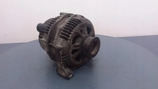 BMW E39 2.0D Vaihtovirtageneraattori 120A OEM 2247389 image 4