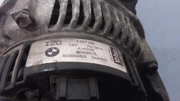 BMW E39 2.0D Vaihtovirtageneraattori 120A OEM 2247389 image 6
