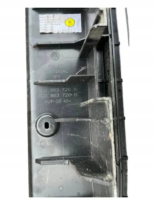 Guarniçao de pilar Volkswagen Crafter OEM 7C0863726A image 4