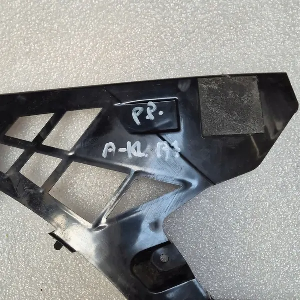 MERCEDES A-KLASA 177 SUPORTE DO PARA-CHOQUE DIANTEIRO DIREITO A1778851800 image 2