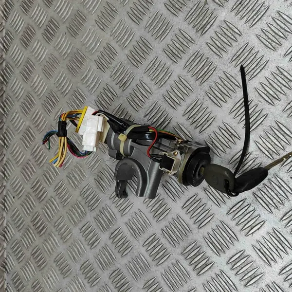 Gebruikt onderdeel Kia Carens II FJ OEM 0K2JA76990 2.0L 83kw 2005 image 4