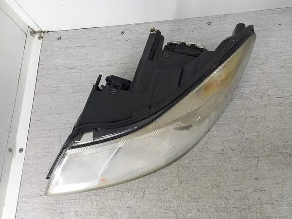 Vasen Bixenon Ajovalot Skoda Octavia II FL image 8