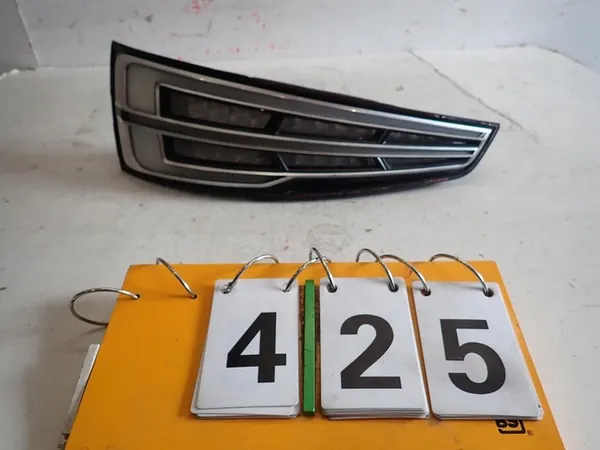 Luz trasera izquierda AUDI Q3 LIFT 2015- 8U0945093N image 2