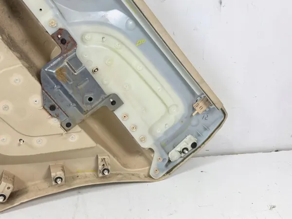 OEM 11GM286A Moldura Puerta Trasera Izquierda Cadillac Escalade image 10