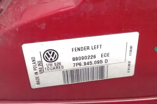 Luz trasera izquierda VW TOUAREG 2012 image 4