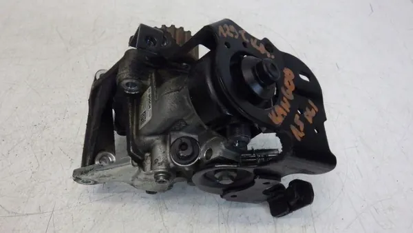 Bomba de injeção Renault OE 0445010704 usada image 2