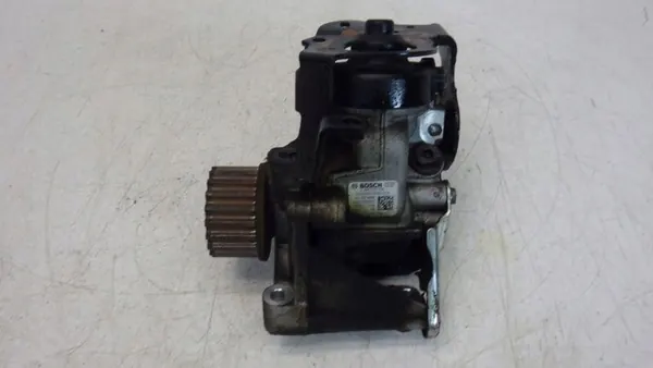 Bomba de injeção Renault OE 0445010704 usada image 3