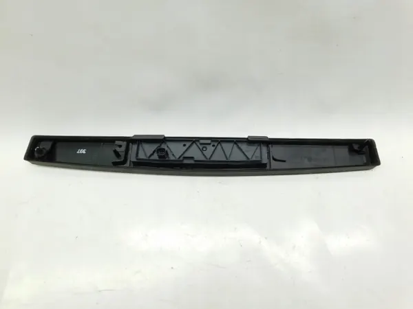Asa de maletero OEM L1TB-431B82-ADW para Ford Puma II MK2 image 3