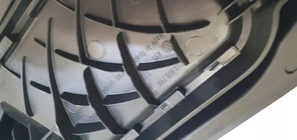Bränslelock OEM 2G0809857 för VW Polo 6 - Begagnad image 4