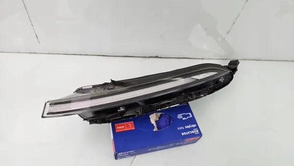 OEM 92207-Q0700 Farol DRL Esquerdo para Hyundai Bayon 24R image 7