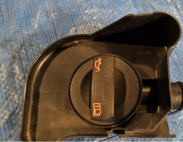 OEM 03L115295 Olievulhals voor VW Crafter 2.0 TDI image 2