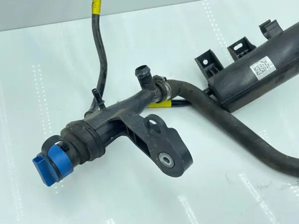 AdBlue-letku OEM 7393506 BMW 6-sarja G32:lle image 4