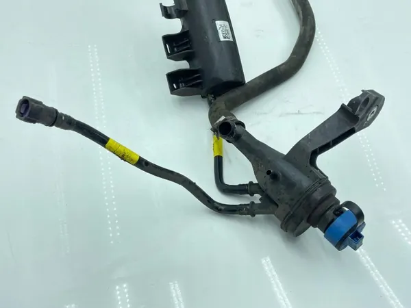 AdBlue-letku OEM 7393506 BMW 6-sarja G32:lle image 5