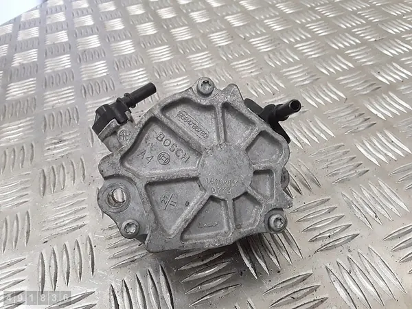 Pompe à vide de frein Peugeot 3008 2012 image 1