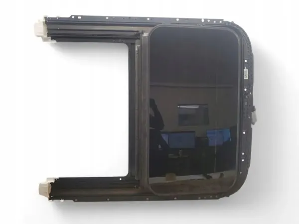 Porsche Cayenne 7P5 taklucka OEM 7P5877255 - Begagnad image 10