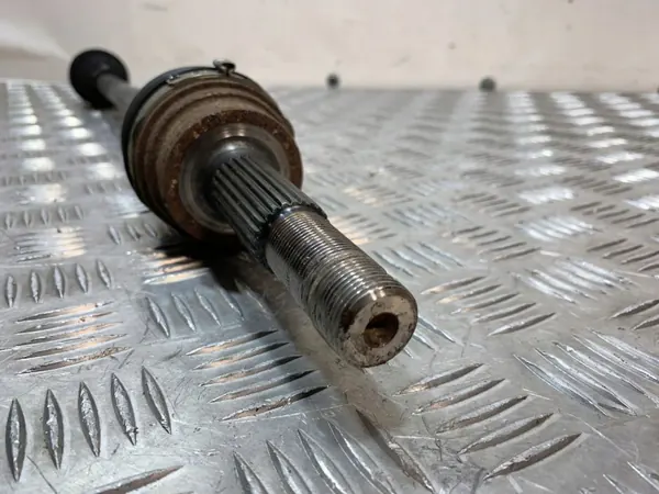 Semi-eje trasero Mitsubishi Outlander IV OEM 396006RE0A image 7
