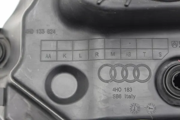 Audi A8 Ilmansuodatin Kotelo OEM 4H0133824AB Käytetty image 6