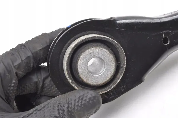 MERCEDES GLC 300 W254 Bakre Kontrollarm A2063501600 image 2