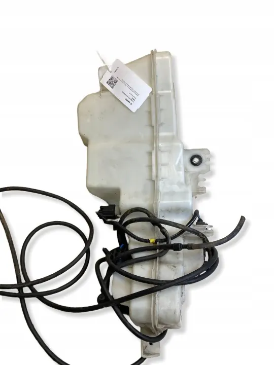 Volvo XC60 ruitenwisservloeistoftank OEM 31699968 image 3