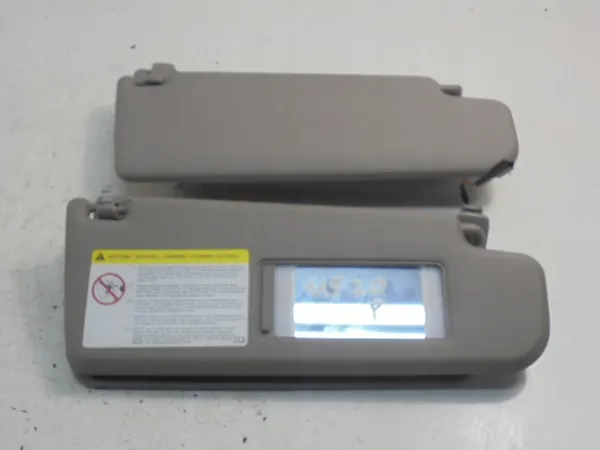 OEM AK-12-724382 Visor esquerdo para VW Passat B6 image 4