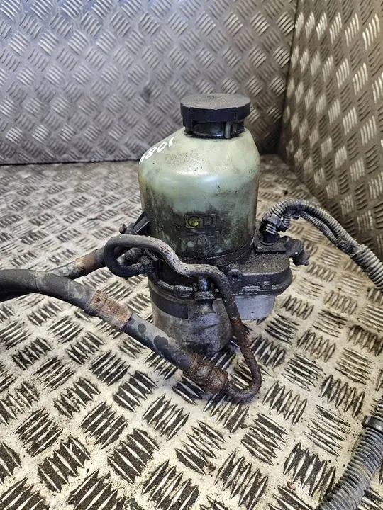 Bomba de direção assistida Opel Zafira A 2004 OEM 13105727 image 3