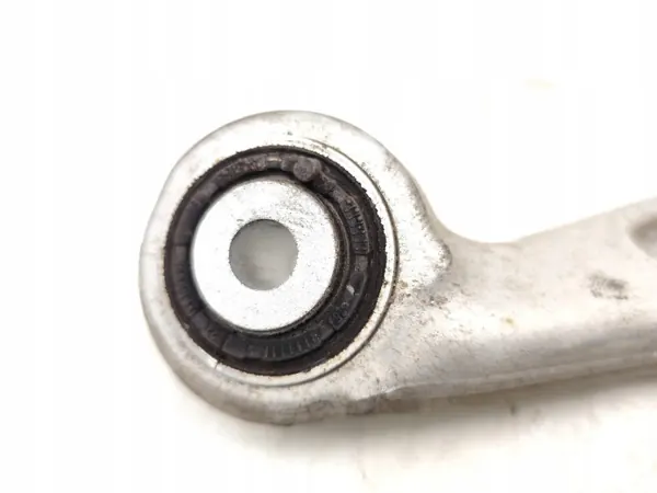 Porsche Taycan ylä taka vipu OEM 971505362 image 4
