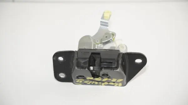 SsangYong OE 360190348 Serrure Hayon Occasion image 9
