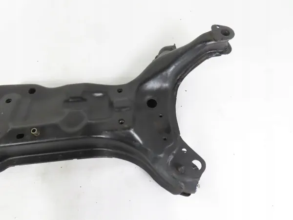 SANKI PRZÓD TOYOTA CARINA E T19 1.6 Etutukikappaleet image 3