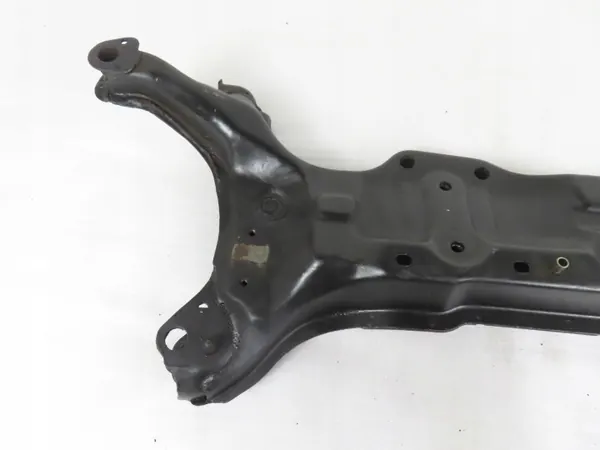 SANKI PRZÓD TOYOTA CARINA E T19 1.6 Etutukikappaleet image 4