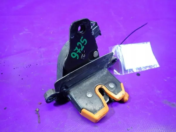 Skoda Fabia I Station 04-07 Kofferbakslot OEM Zawada-388859- image 2