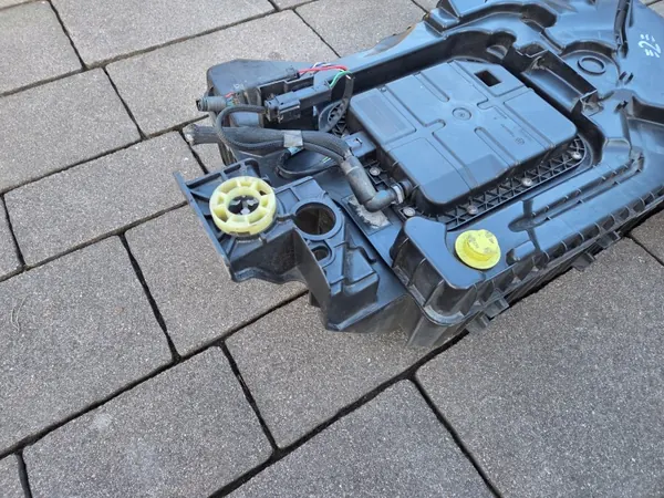 AdBlue-tank OEM 9818559280 för Citroen C4 Picasso II image 3