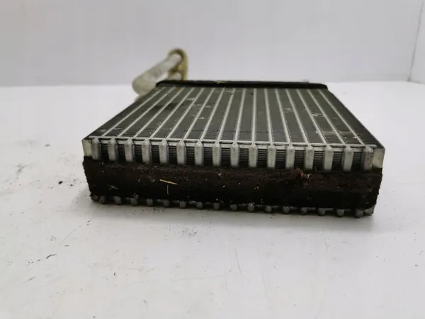 Mercedes-Benz A W168 2000 Heater Radiator A1688300161 image 2