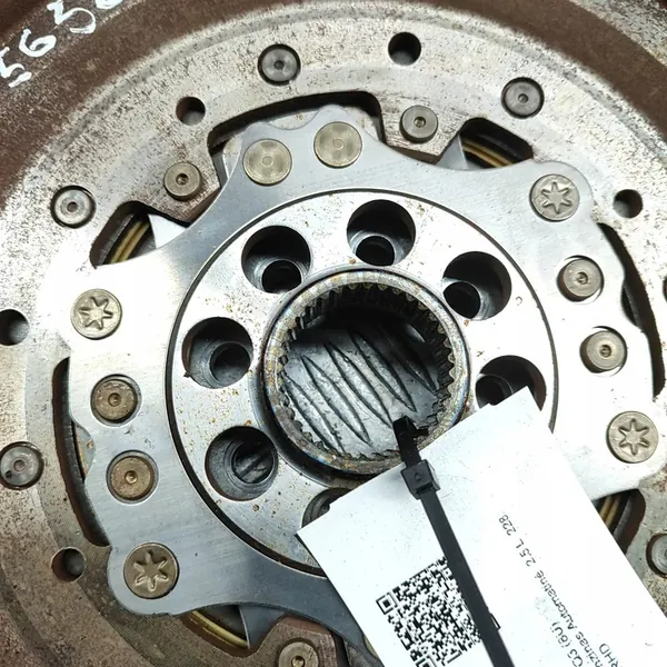 Volante de transmissão automática Audi Q3 (8U) 07K105266C image 2