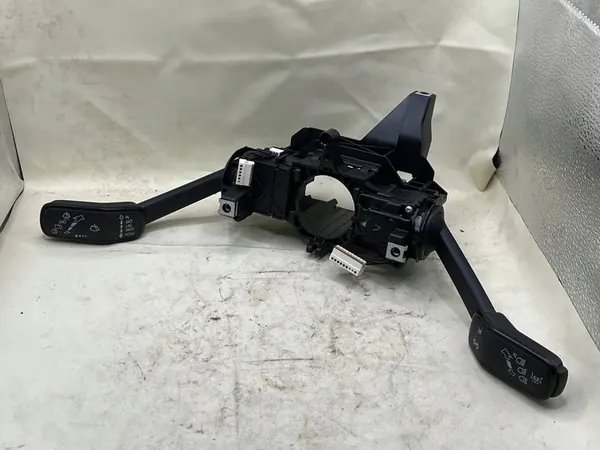 Kombischalter VW Tiguan 5NA AD1 2016 5Q0953502AJ image 2