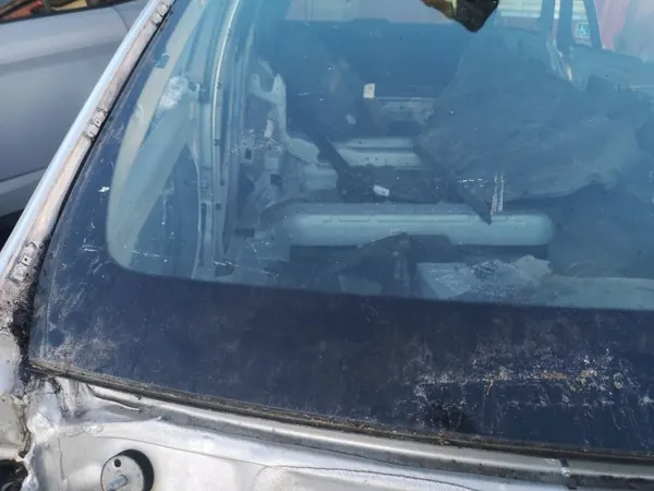 Mercedes-Benz E W212 2010 Tuulilasi OEM AMD38611 image 3