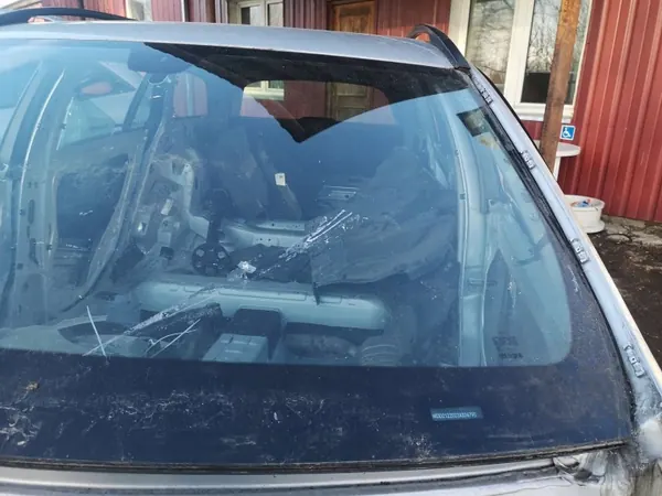 Mercedes-Benz E W212 2010 Tuulilasi OEM AMD38611 image 4